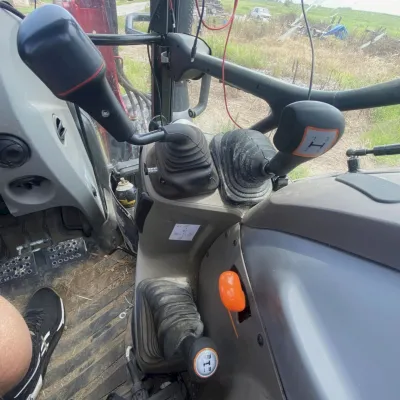 2021 Case IH Farmall 120C thumbnail