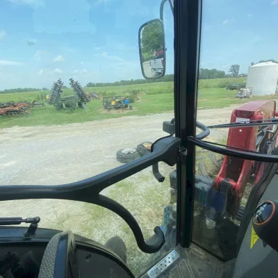 2021 Case IH Farmall 120C thumbnail