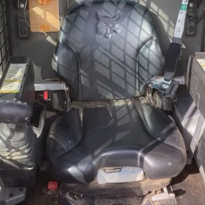 2019 Bobcat T595 thumbnail