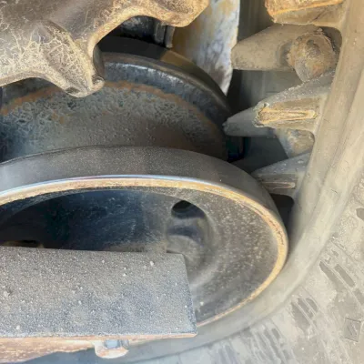 2019 Deere 325G thumbnail