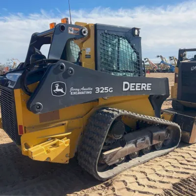 2019 Deere 325G thumbnail