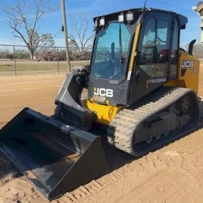 2022 JCB 3TS-8T thumbnail