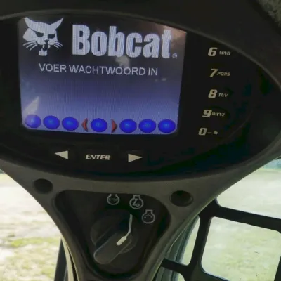 2023 Bobcat T740 thumbnail