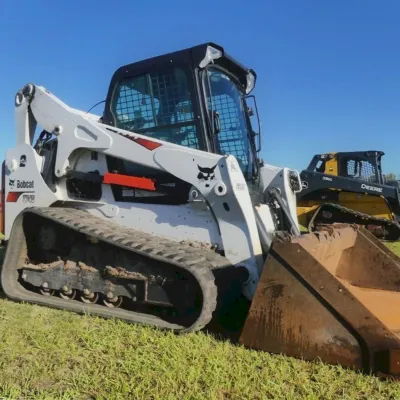 2023 Bobcat T740 thumbnail
