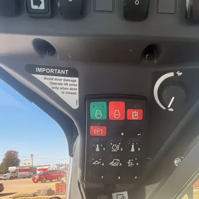2023 Deere 333G thumbnail