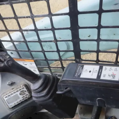2021 Bobcat T740 thumbnail