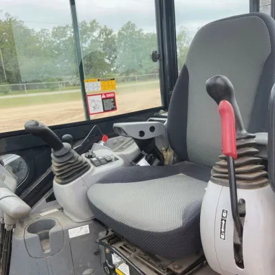 2021 Deere 50G thumbnail