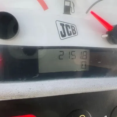 2019 JCB 3TS-8T thumbnail