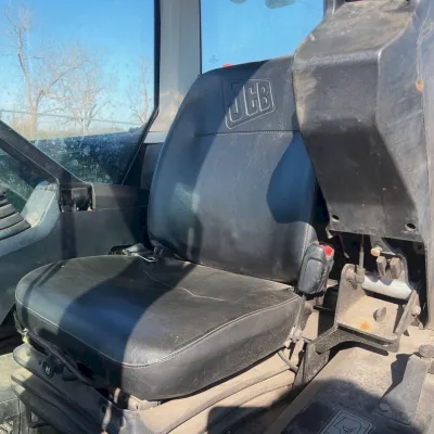 2019 JCB 3TS-8T thumbnail