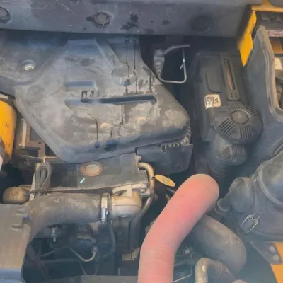 2019 JCB 3TS-8T thumbnail