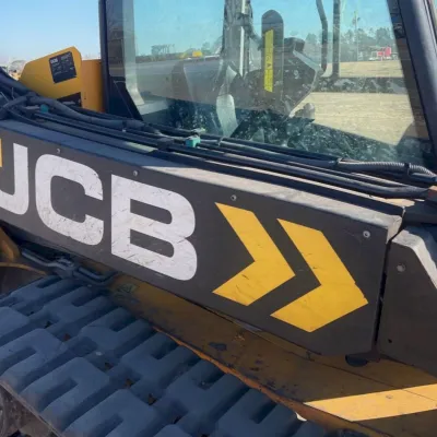 2019 JCB 3TS-8T thumbnail