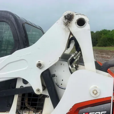 2022 Bobcat T595 thumbnail