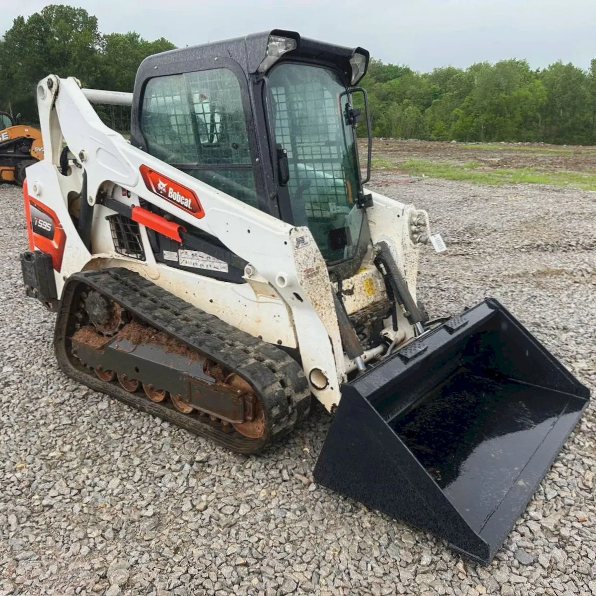 2022 Bobcat T595