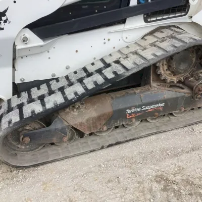 2020 Bobcat T870 thumbnail