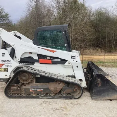 2020 Bobcat T870 thumbnail