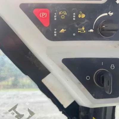2021 JCB 3TS-8T thumbnail