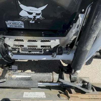 2021 Bobcat T66 thumbnail