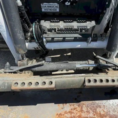 2021 Bobcat T66 thumbnail