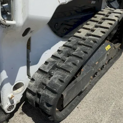 2021 Bobcat T66 thumbnail