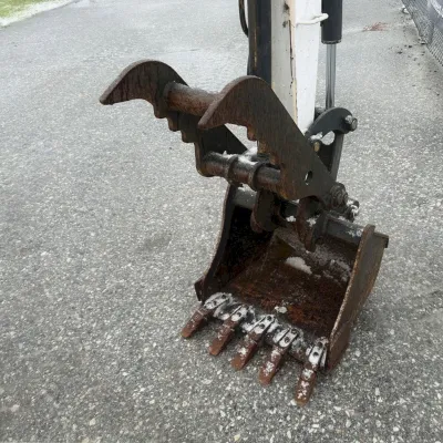 2012 Bobcat E26EM thumbnail