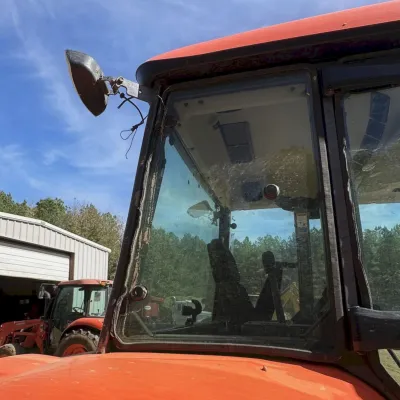 2021 Kubota M6S-111 thumbnail