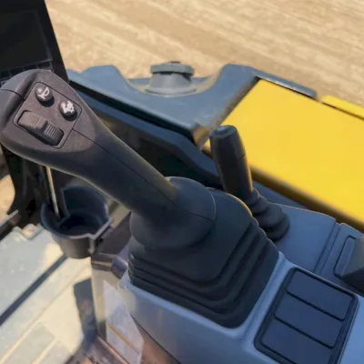 2022 Caterpillar 303.5CR thumbnail