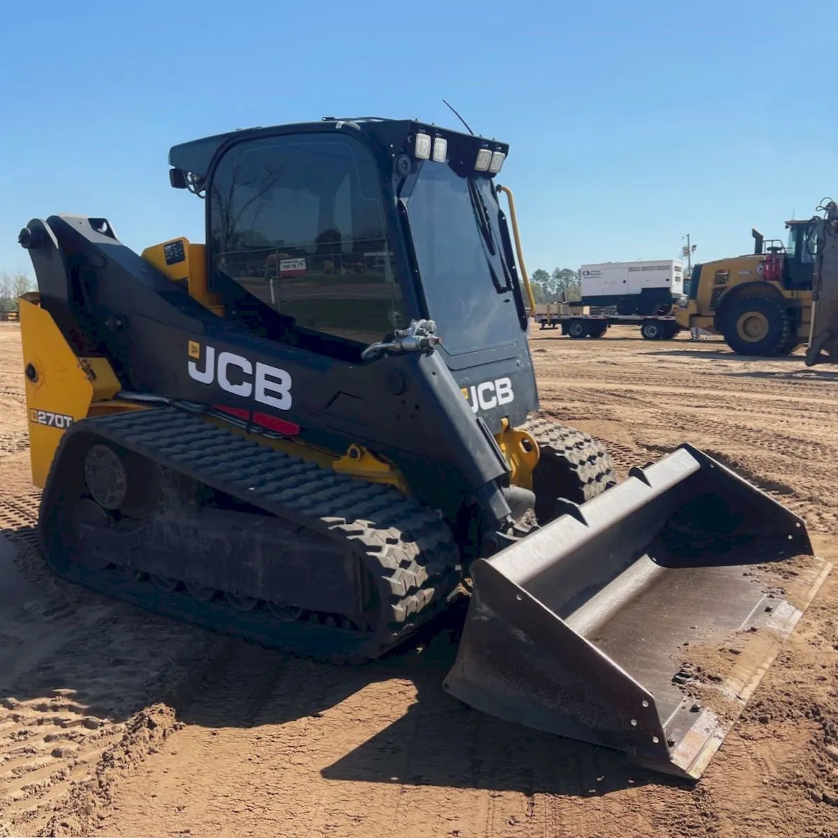2023 JCB 270T