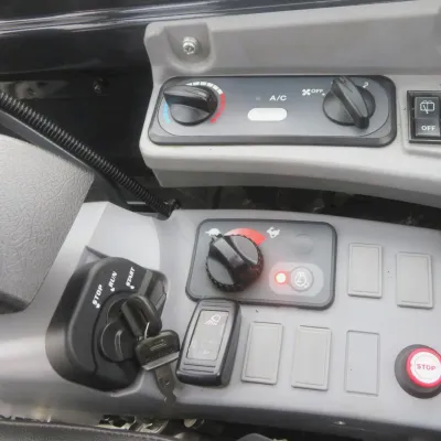 2022 Kubota U35-4 thumbnail