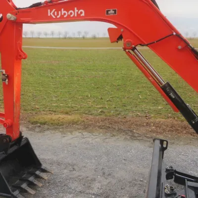 2022 Kubota U35-4 thumbnail