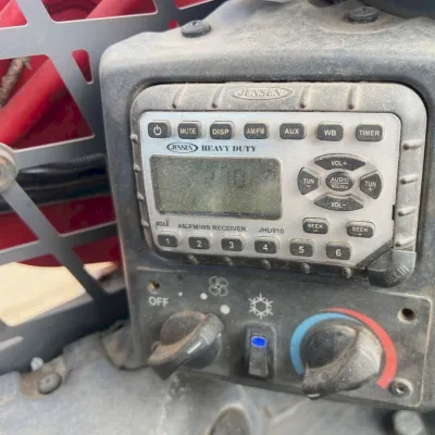 2021 Takeuchi TL10V2 thumbnail