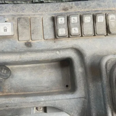 2021 Takeuchi TL10V2 thumbnail
