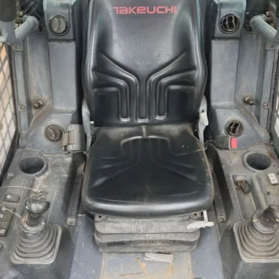 2021 Takeuchi TL10V2 thumbnail