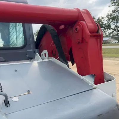 2021 Takeuchi TL10V2 thumbnail