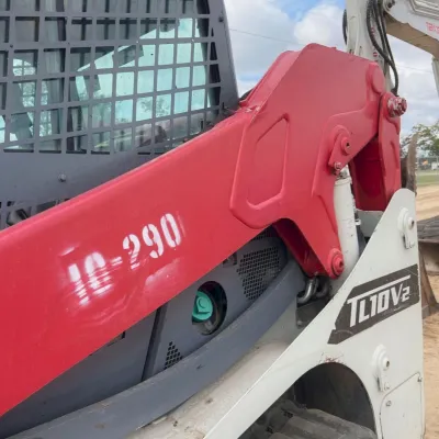 2021 Takeuchi TL10V2 thumbnail