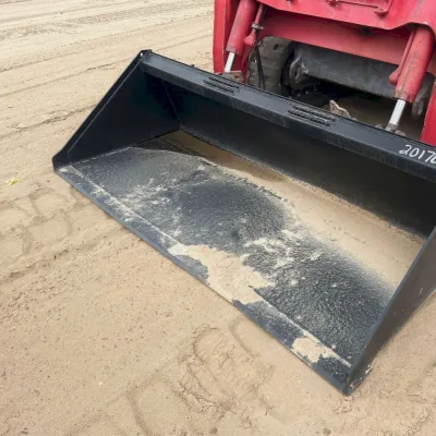 2021 Takeuchi TL10V2 thumbnail