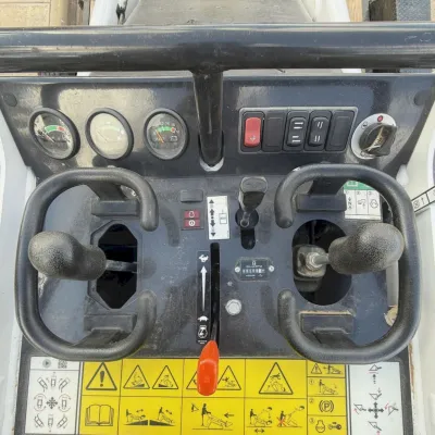 2024 Bobcat MT100 thumbnail