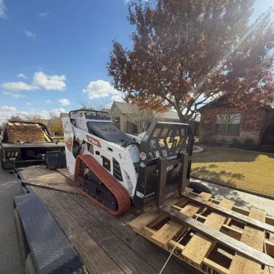 2024 Bobcat MT100 thumbnail