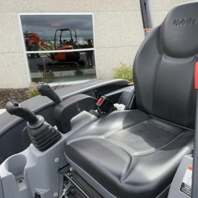 2022 Kubota U35-4 thumbnail