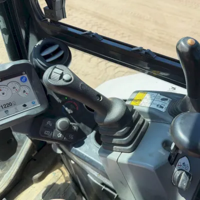 2022 Bobcat E35IR2 thumbnail