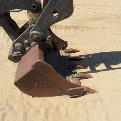 2022 Bobcat E35IR2 thumbnail