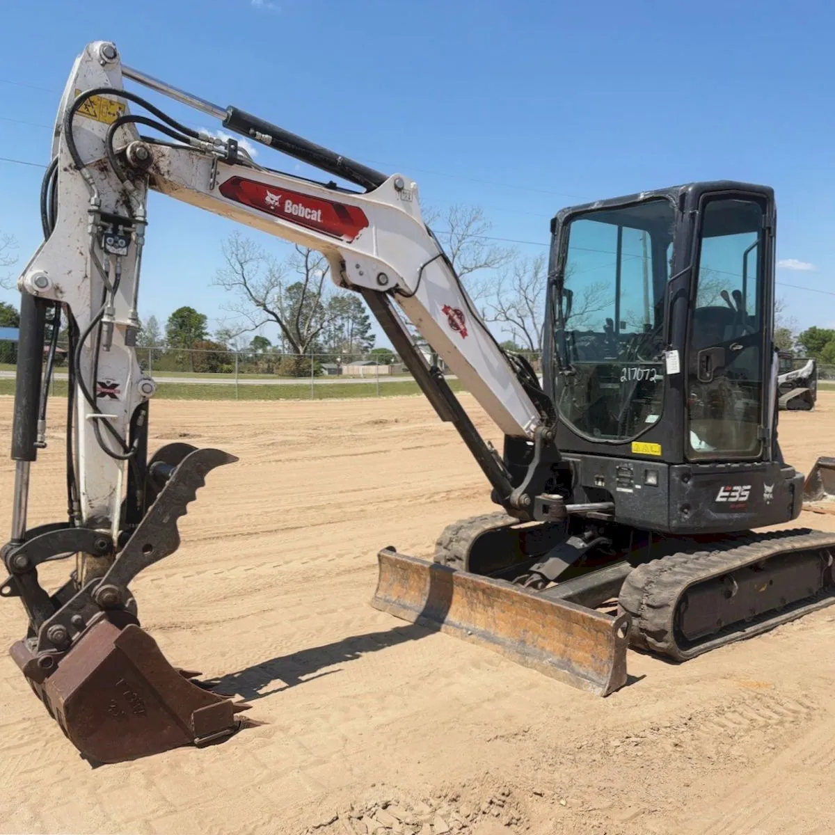 2022 Bobcat E35IR2