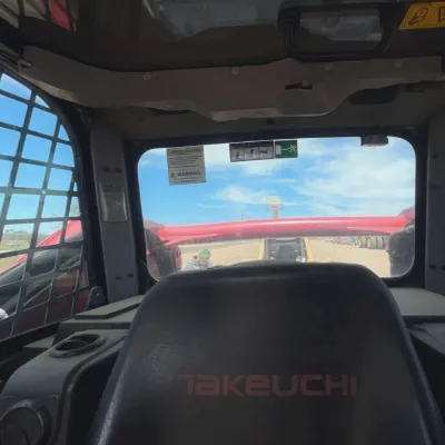 2019 Takeuchi TL10V2 thumbnail
