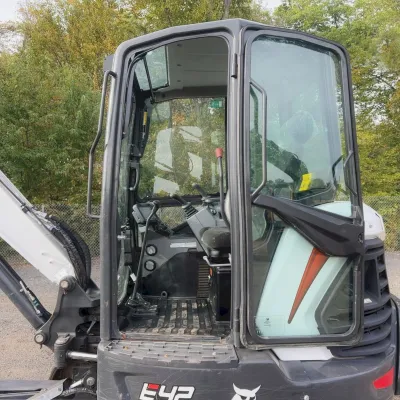 2023 Bobcat E42 thumbnail