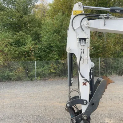 2023 Bobcat E42 thumbnail