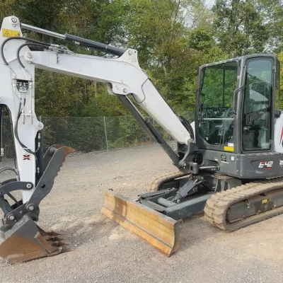 2023 Bobcat E42 thumbnail