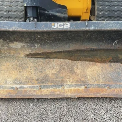 2023 JCB 270T thumbnail