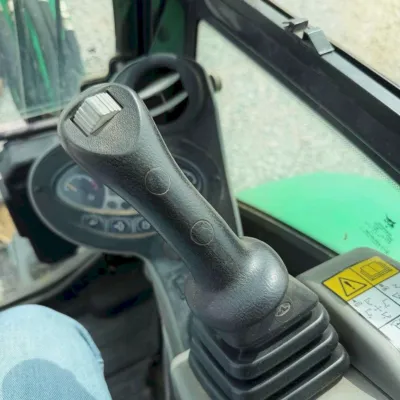 2018 Bobcat E32I thumbnail