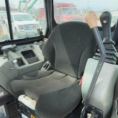2018 Bobcat E32I thumbnail