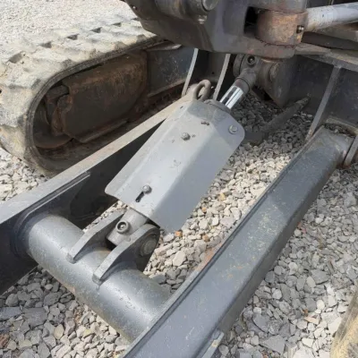 2018 Bobcat E32I thumbnail