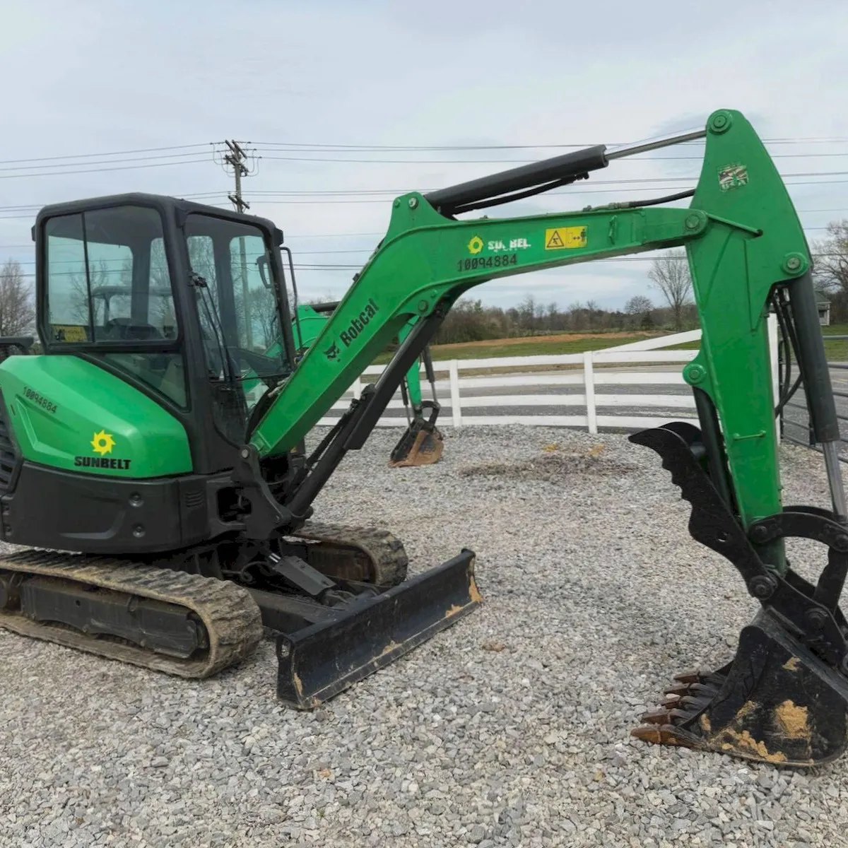 2018 Bobcat E32I